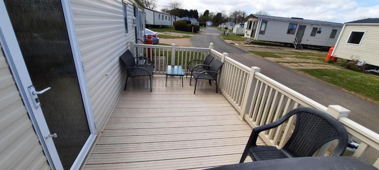 Happy Days Caravan Primrose Valley Filey Buitenkant foto