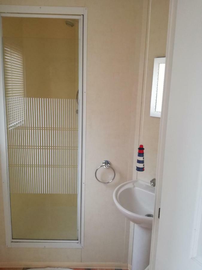 Happy Days Caravan Primrose Valley Filey Buitenkant foto